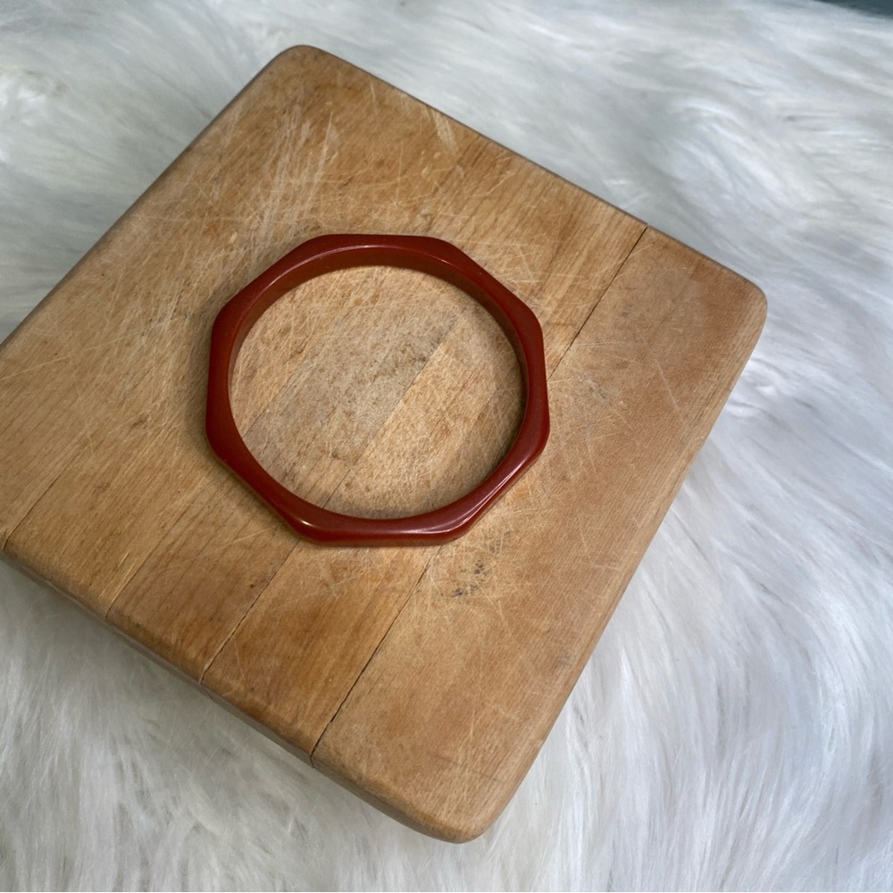 Vintage Acrylic Octagonal Bangle Bracelet Caramel Brown Color